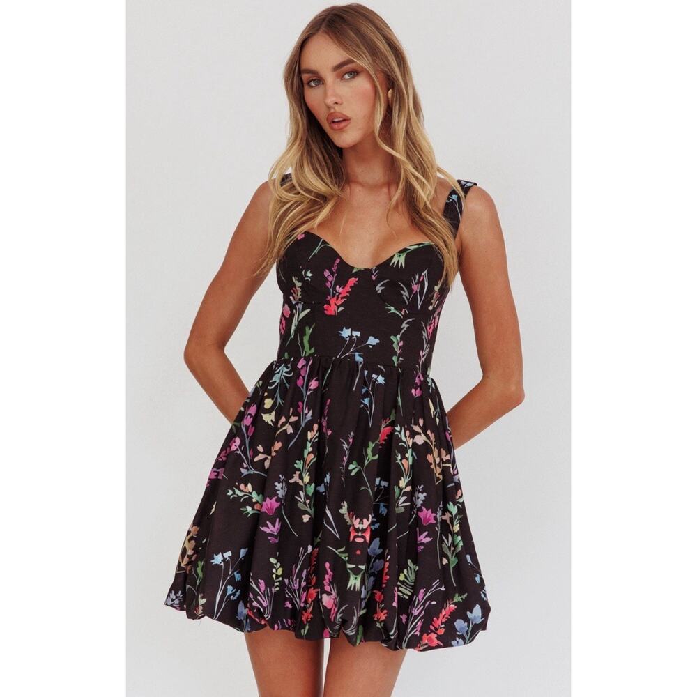 Here Comes The Sun Women’s Floral Sleeveless Wild Bloom Mini Dress Large